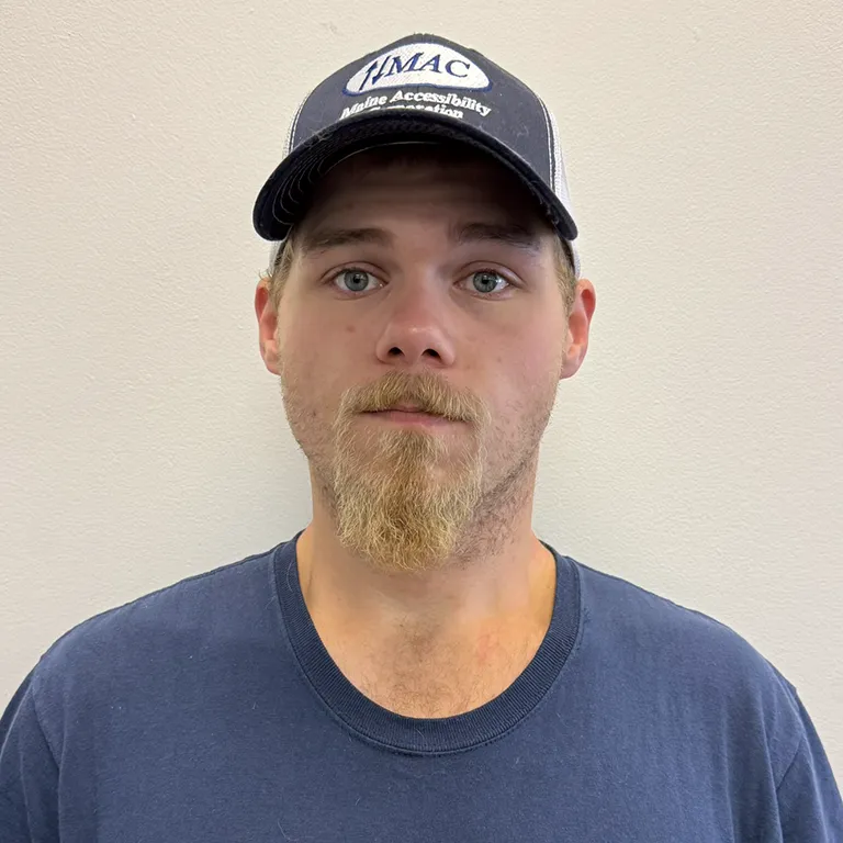 Alton Urquhart – Elevator Installer